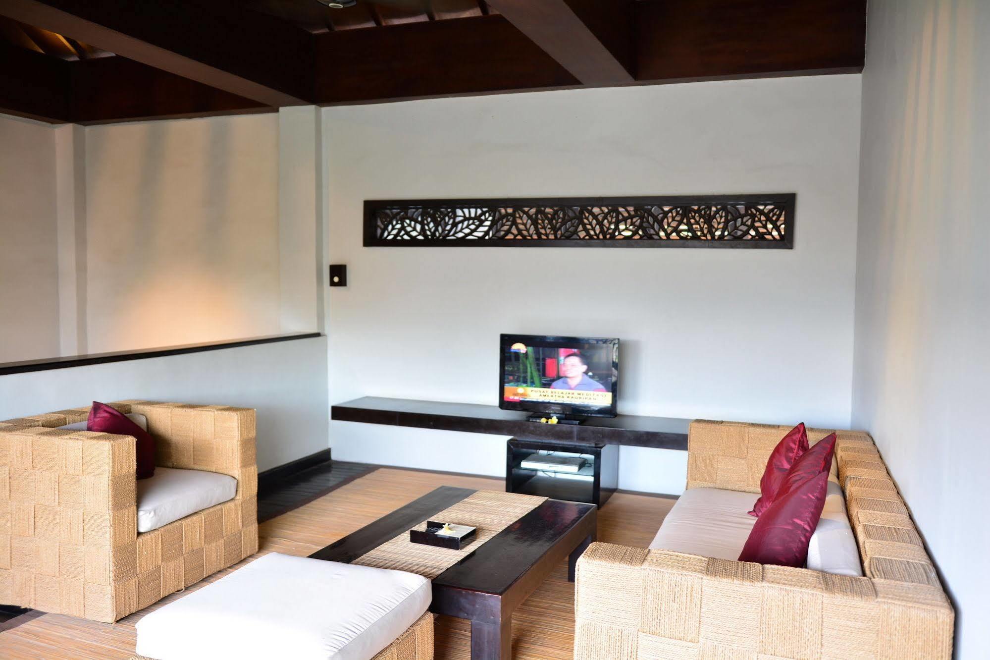 Resort Annora 4*